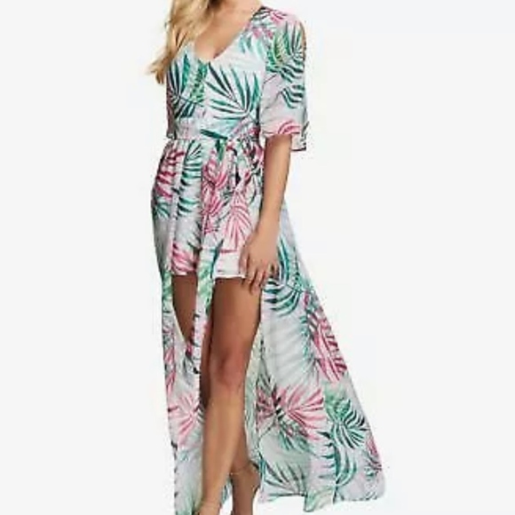 Kensie Dresses & Skirts - Kensie Palm-Print Maxie Romper